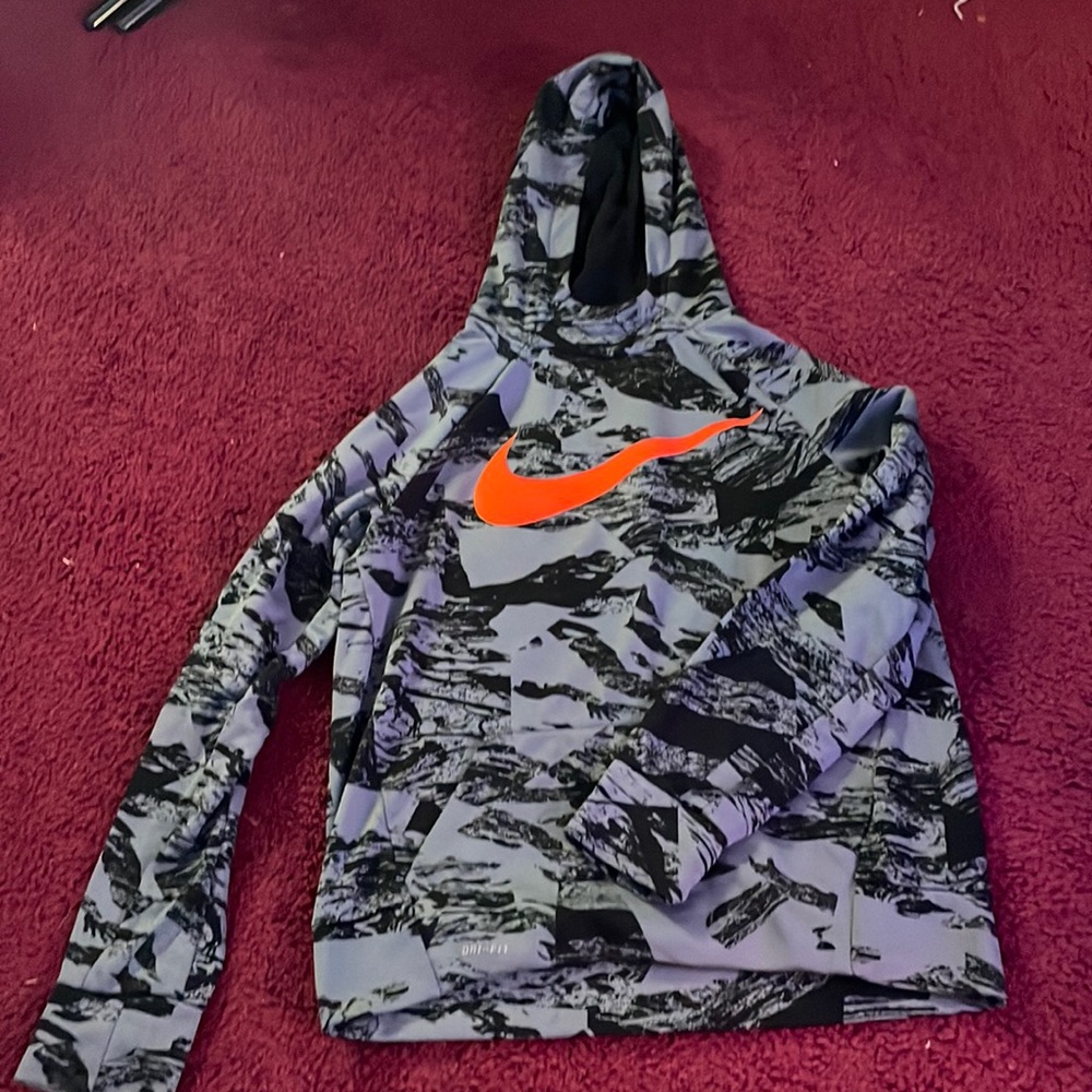 camo nike hoodie orange logo